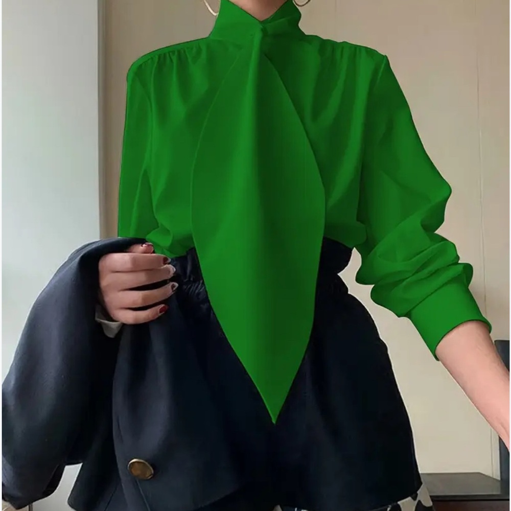 Elegant Green Women's Top